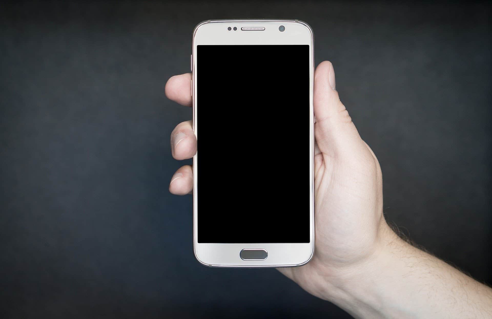 smartphone-in-Medizin-3D-Druck Smartphone-Symbolbild-medical